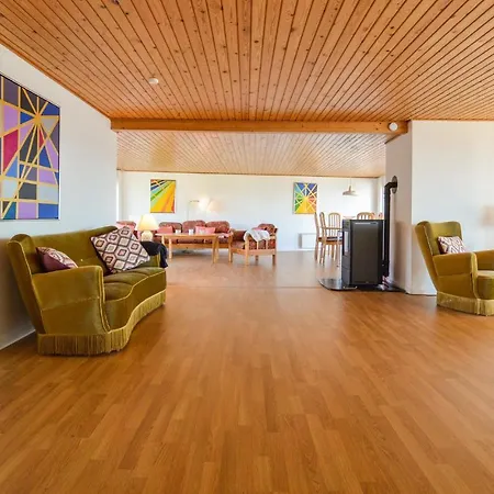 Three-bedroom Holiday In * Slagelse