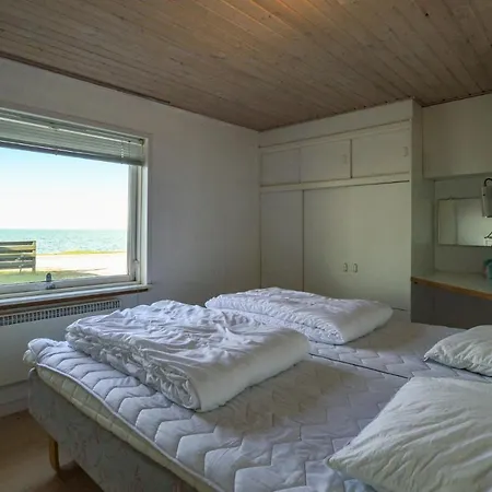 Three-bedroom Holiday In Nyaraló *
